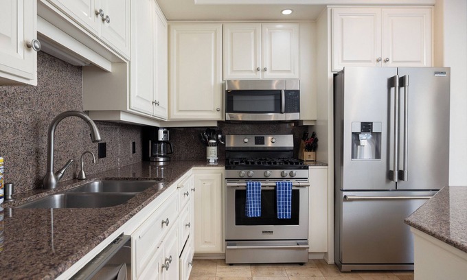 Broken Top House | Broken Top Retreat in Bend – 2 BDR in Golf Community w/Tons of Perks!