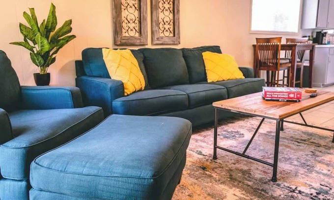 Longview House | Bronze Star on Fairway