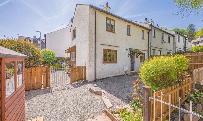 Coniston Cottage | Brook Cottage - village cottage close to pubs and walks