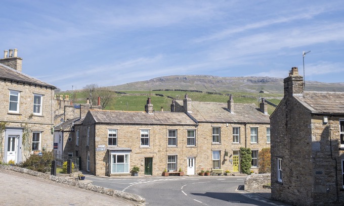 Askrigg House | Brook House, Askrigg, Yorkshire Dales