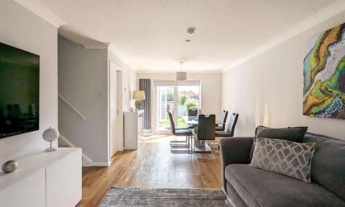 Emsworth House | Brook House - Emsworth