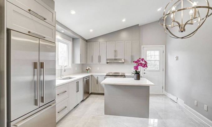 Brossard House | Brossard renovated house