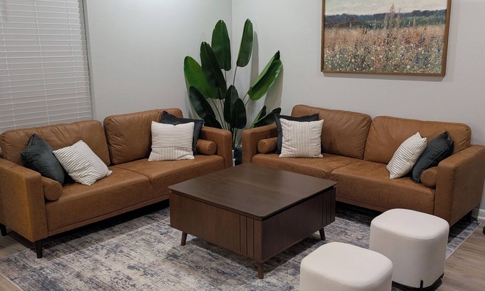 Mitte Cultural District Apartment | Brownsville Downtown Getaway