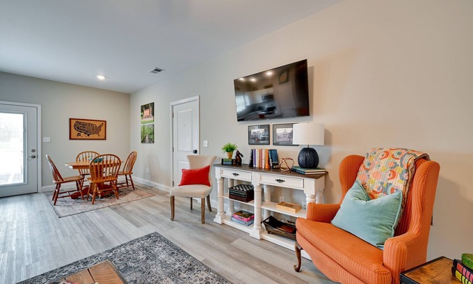Brownsville Apartment | Brownsville Vacation Rental Near National Park!