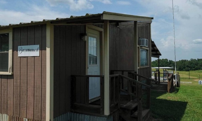 Minden House | Brownwood Cabin @ Yellow Rose Canyon