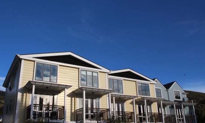 Akaroa Apartment | Bruce Waterfront Apartments