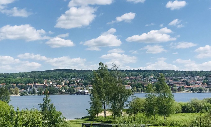 Ulricehamn Municipality Apartment | Brunns Lake House - Mysig Familjevänlig Lägenhet med Fantastisk Utsikt Över Sjön