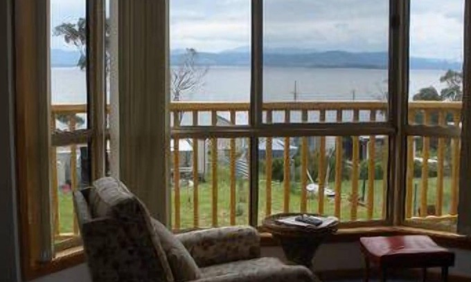Alonnah House | Brunydreaming oceanview