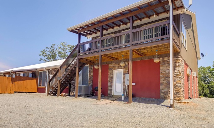 Bryant Cabin | Bryant Vacation Rental w/ Community Indoor Pool!