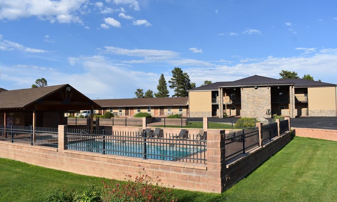Bryce Canyon Hotel | Bryce Canyon Pines