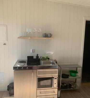 Norrtalje Municipality House | Bryggstuga med privat bastu