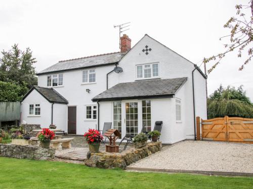 Longford House | Bryn Celyn