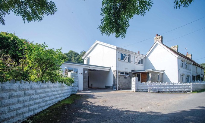 Oxwich House | Bryn View – 5 Bedroom Holiday Home – Oxwich