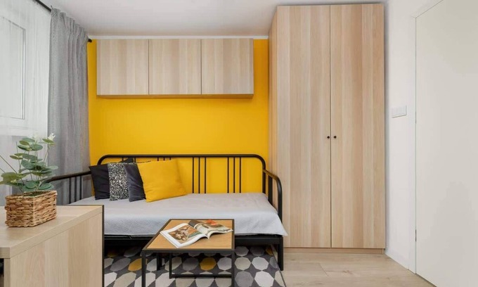 Brynow Apartment | Brynowska 55 | Comfortable Studio | For 2 Guests