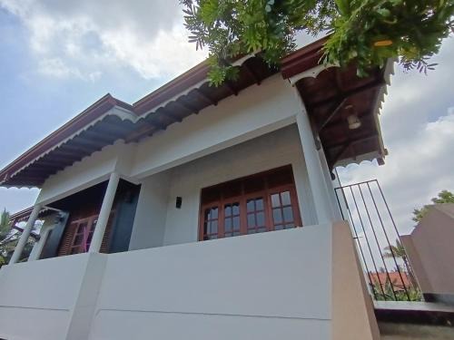 Talawila House | BSJ Rest INN