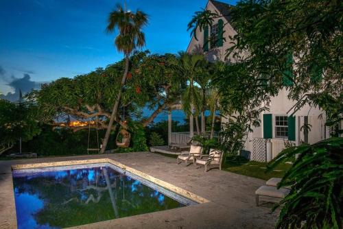 Governor's Harbour Apartment | Buccaneer Hill home
