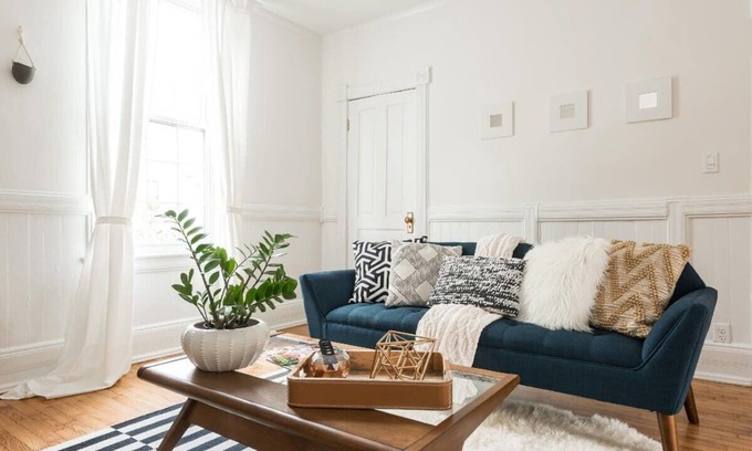 East Side Apartment | Buchanan by Minty Living