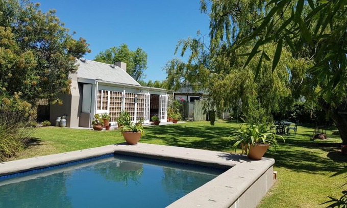 Stanford Apartment | Buchu & Num-num