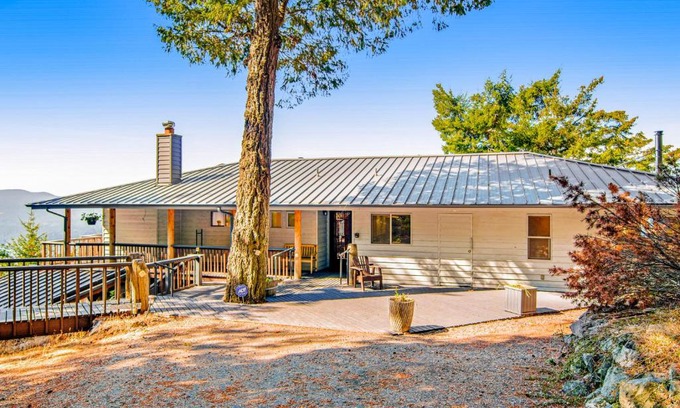 Eastsound House | Buck Mountain Home