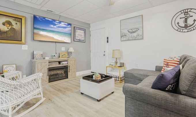 Nashport Apartment | Buckeye Lake: The Quaint Cottage