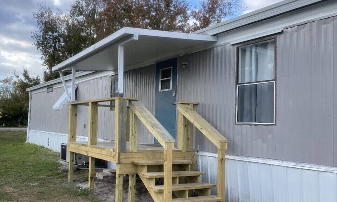 Buckhead Ridge House | BUCKHEAD RIDGE/OKEECHOBEE FLORIDA ON THE WATER