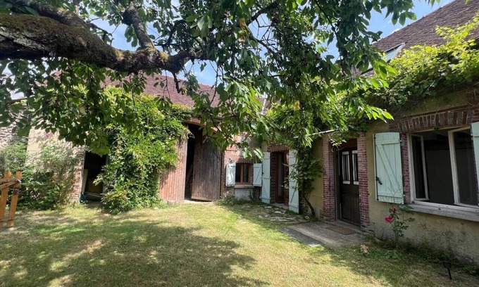 Boeurs-en-Othe House | Bucolic Burgundy, in the heart of the Othe forest
