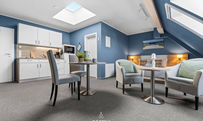 Dagebuell Apartment | Bude 8 directly on the dike in Dagebüll for 2 persons with water view