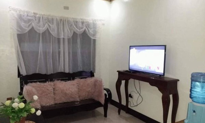 Guindulman Hotel | Budget Accommodation in Guindulman Bohol (near Anda Bohol, Candijay Falls)