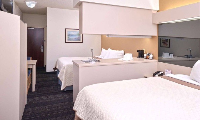 Maryville Hotel | Budget-Friendly Accommodation with Complimentary Breakfast – Perfect Escape