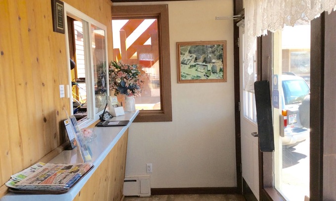 Iron Mountain Hotel | Budget Host Inn Iron Mountain