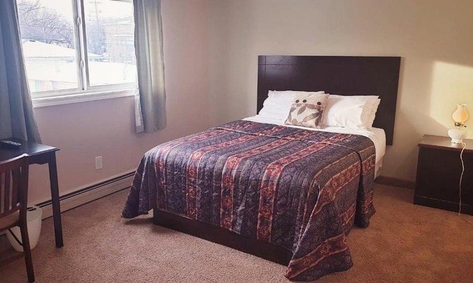 Saskatoon Downtown Hotel | BUDGET LODGE