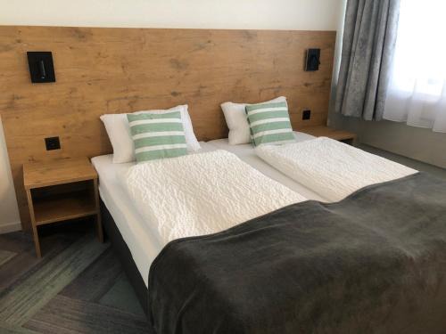 Daellikon Hotel | Budget Motel Self Check-In