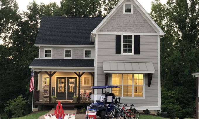 Estill Springs House | Bueller's Barrel House - Your Exquisite Getaway (Golf Cart Included)