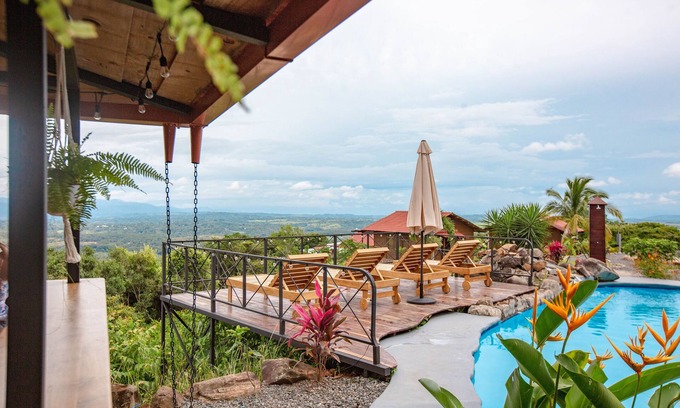 San Mateo Cabin | Buen Camino Hotel, San Mateo