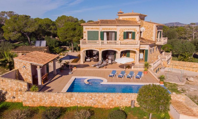 Santanyi House | Buena Vida by dracmallorca