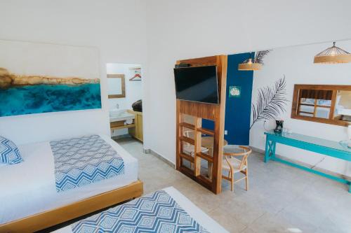 Buenavista Hotel | Buena Vista Oceanfront & Hot Springs Resort