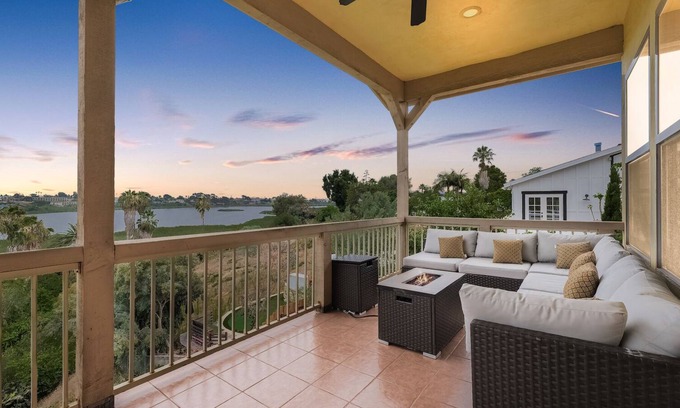 South Oceanside Villa | Buena Vista Villa By The Beach