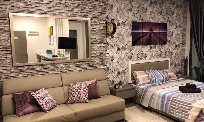 Bangi Sentral House | Buff Evo Soho Bangi Sentral with NETFLIX & WiFi