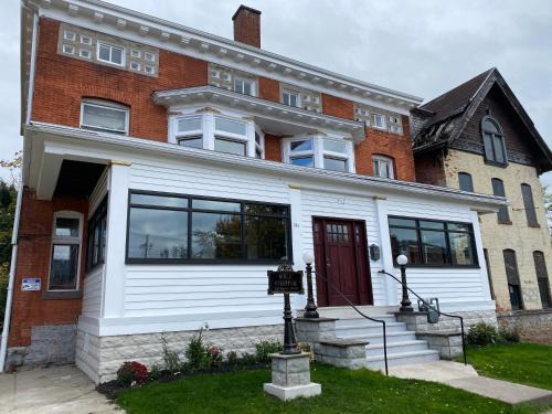 Allentown House | Buffalo Guesthouse