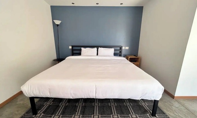 Santa Lucia del Camino Apartment | Bugambilias 203 - Private Room with parking and a big terrace only for you