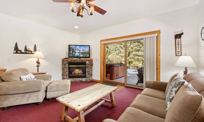 Fall River Estates Condo | Bugle Pointe A05 (HT)