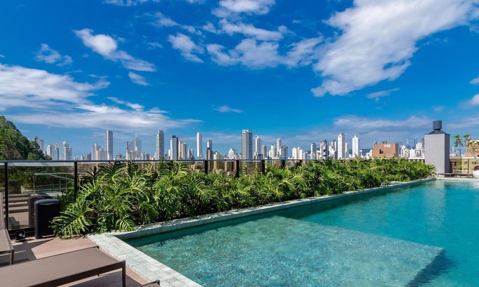 Estados Apartment | Building With Swimming Pool Next to Balneario Shopping in BC - TSO