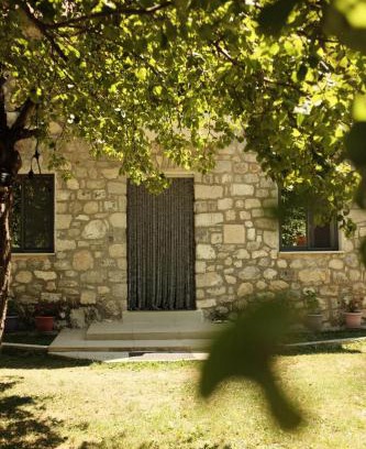 Okol Bed & Breakfast | Bujtina Milani
