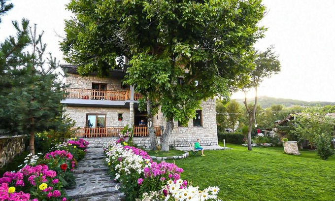 Moscopole Bed & Breakfast | Bujtina SHKODRANI