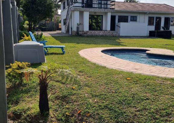 Port Edward Bed & Breakfast | Bujumbura Guest House