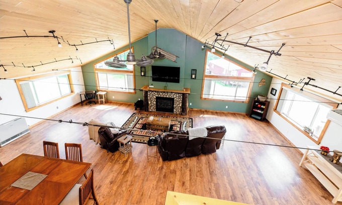 Eustis Condo | Bull Moose on Snowmobile, ATV trails, near Sugarloaf, Flagstaff, Hiking, Golfing
