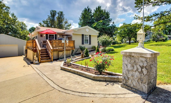 Taney County House | Bull Shoals Lake Home at Beaver Creek Marina!