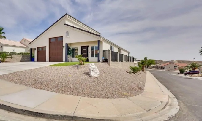 Bullhead City House | Bullhead City 2 Mi to the River!nn