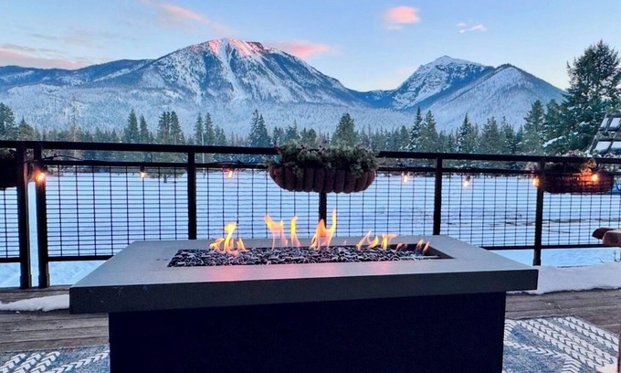 White Pass Cabin | Bumping Lake Alpine Lodge/Your Dreamscape Vacation.com