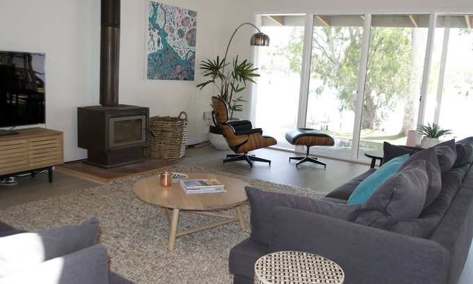 Bundalong House | Bundalong Waterfront Holiday